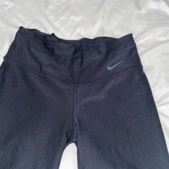 NIKE Dry Fit Leggings - XS - Picture 3 of 3